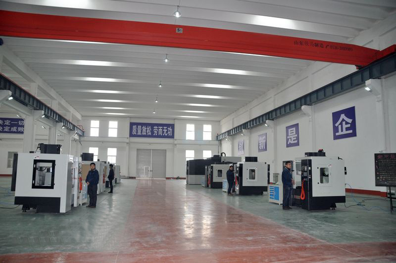 一次六臺(tái)加工中心在力達(dá)廠部質(zhì)檢待嫁吉